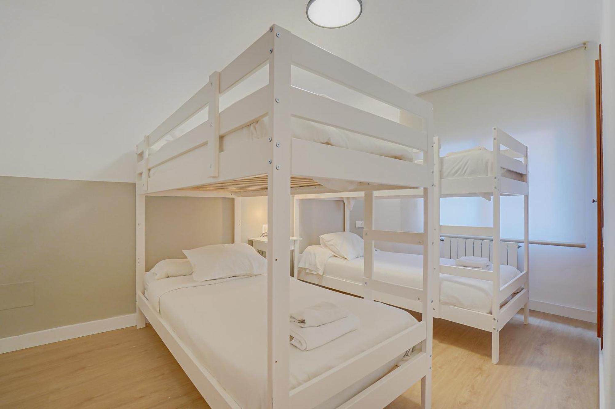Hostal Y Apartamento Moli De Mar โยเรตเดมาร์ ภายนอก รูปภาพ